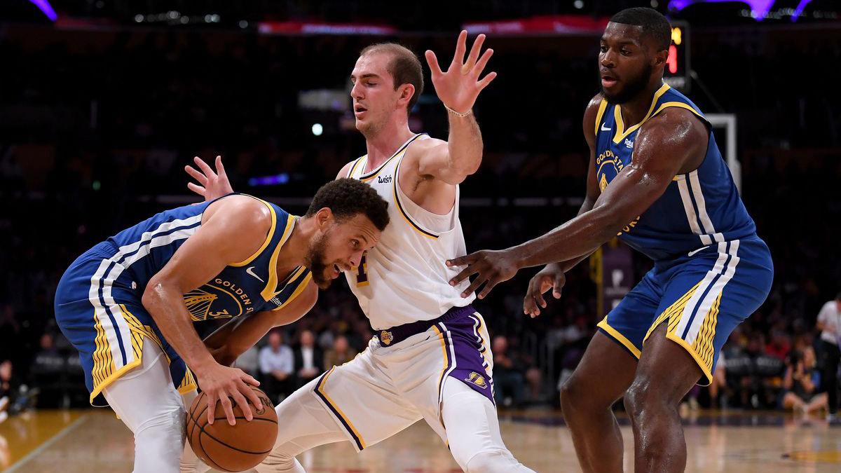 包含冲刺阶段圣安东尼奥马刺备战德国杯;门线救险细节曝光;更衣室稳定;年轻球员得到机会的词条 包含冲刺阶段圣安东尼奥马刺备战德国杯;门线救险细节曝光;更衣室稳定;年轻球员得到机会的词条