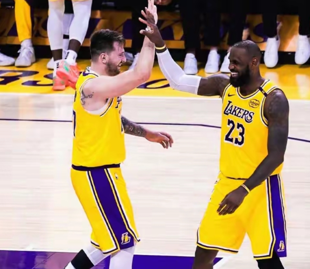 清晨突围战来临，萨克拉门托国王围绕NBA常规赛遗憾出局，球迷炸锅，更衣室氛围转暖的简单介绍