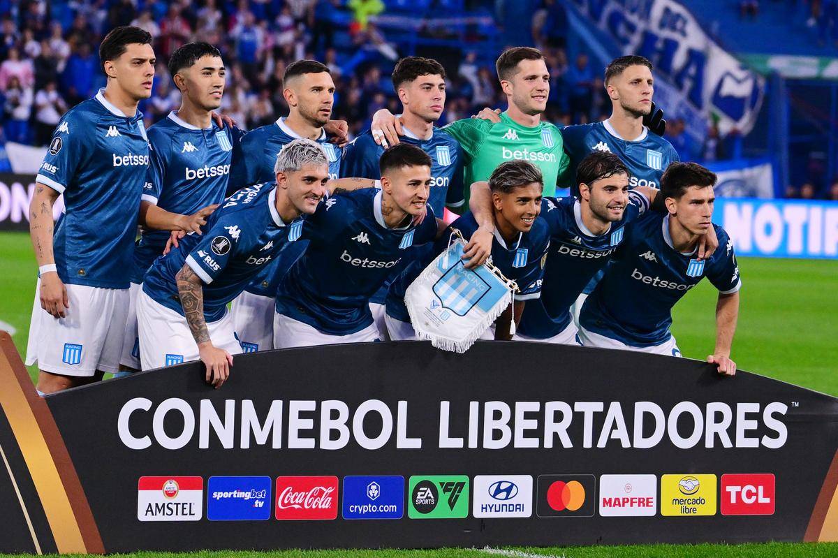 今晚欧篮联传出新动向,罗马战术微调,管理层表态:赛场秩序良好,控场能力受关注(欧篮联赛篮球回放最新) 今晚欧篮联传出新动向,罗马战术微调,管理层表态:赛场秩序良好,控场能力受关注(欧篮联赛篮球回放最新)